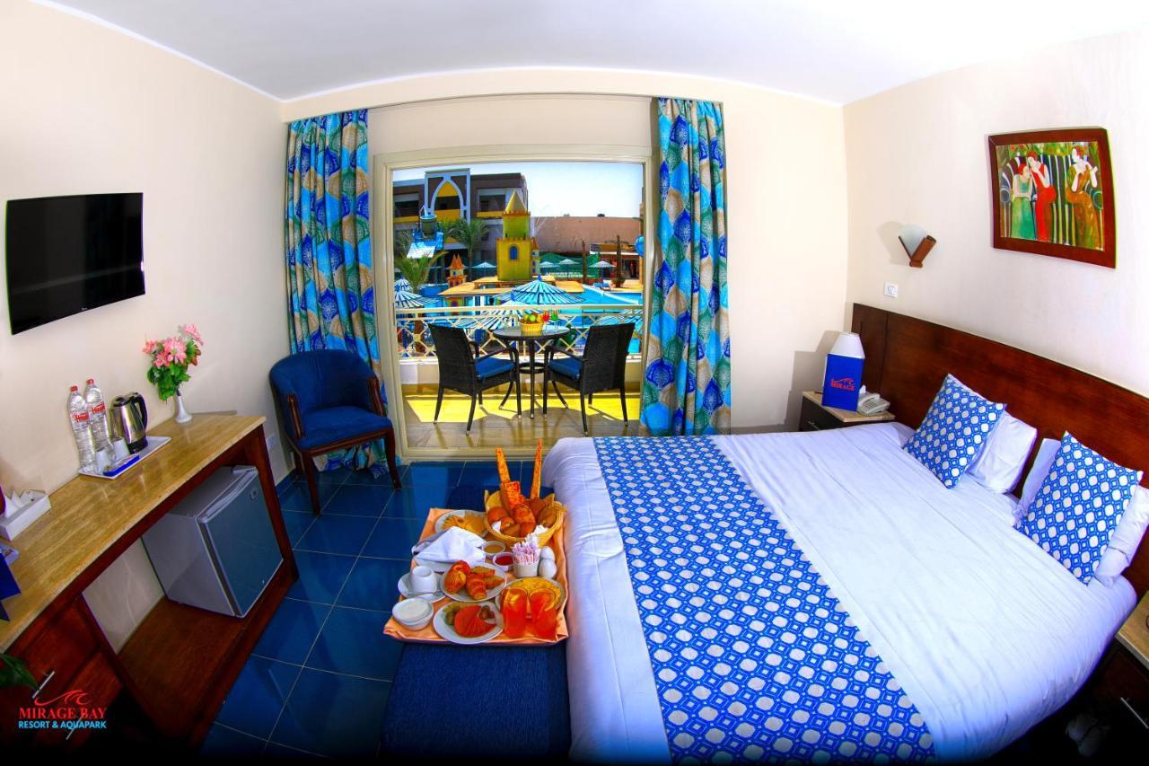 Mirage Bay Hotel & Aqua Park , Suites , Flates 洪加達 外观 照片